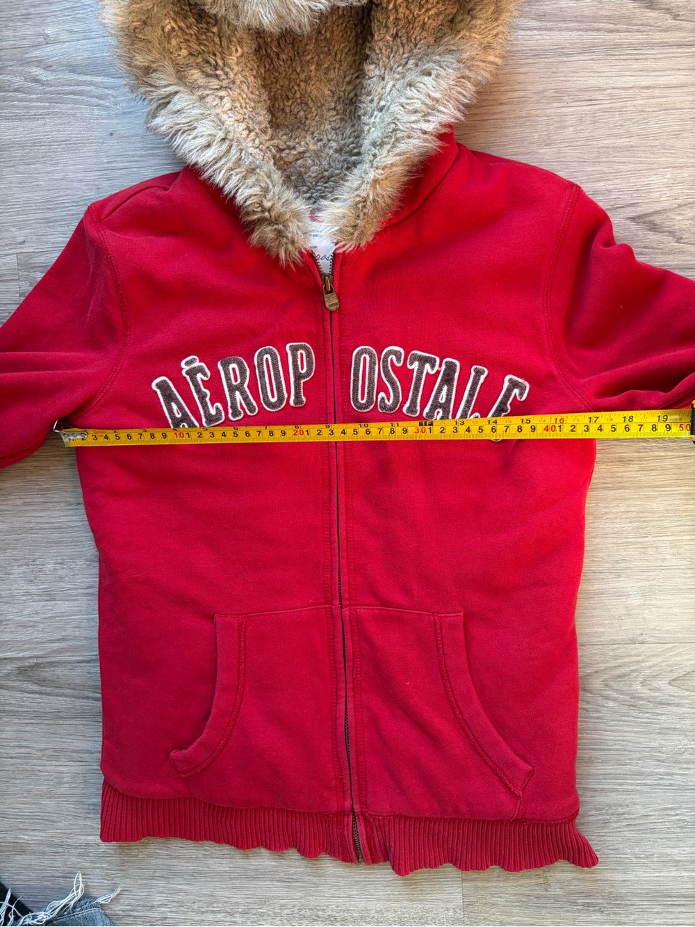 Aeropostale vintage women’s Red Faux-Fur Lined Hoodie Jacket - Picture 6 of 7